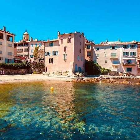 Charming Duplex In The Heart Of The Village - Charmant Duplex Au Coeur Du Village - سان تروبيه المظهر الخارجي الصورة