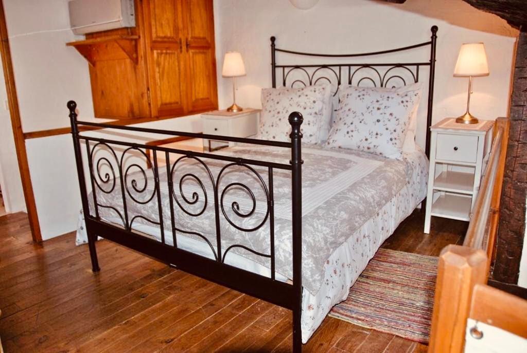 Charming Duplex In The Heart Of The Village - Charmant Duplex Au Coeur Du Village - سان تروبيه المظهر الخارجي الصورة